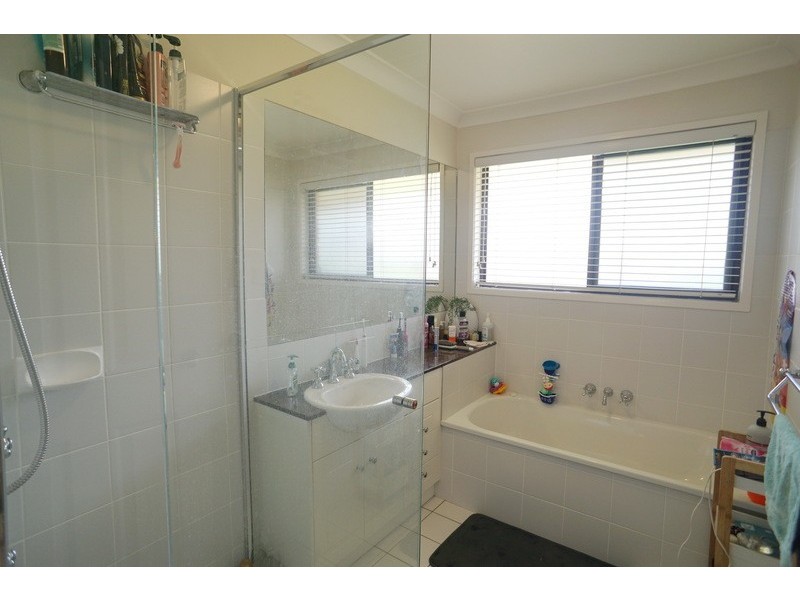 5 Stanton Court, Eight Mile Plains QLD 4113