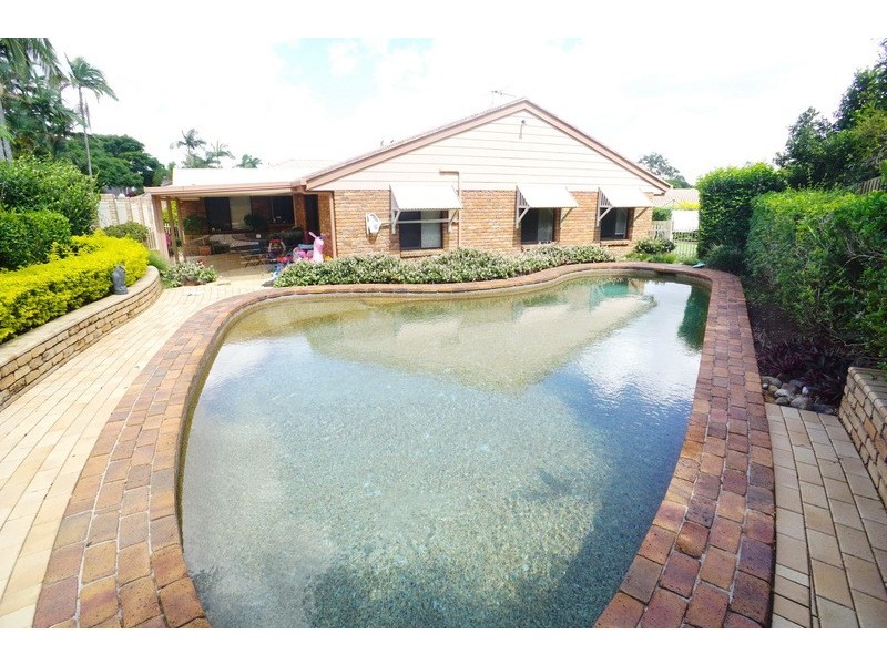 5 Stanton Court, Eight Mile Plains QLD 4113