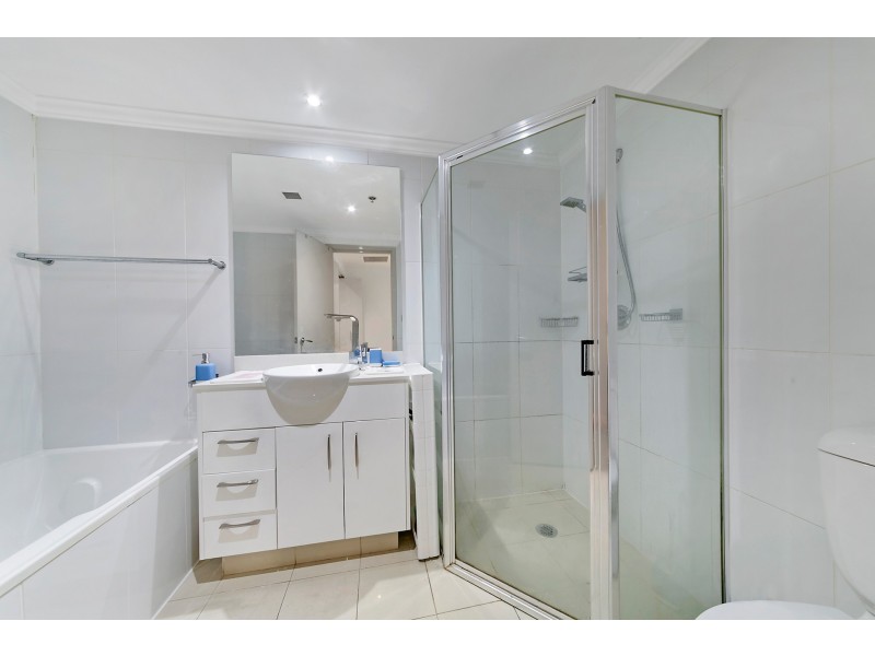335/8 Lachlan Street, Waterloo NSW 2017