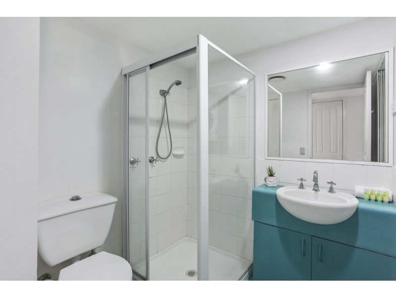 6/193 – 197 Surf Parade, Surfers Paradise QLD 4217