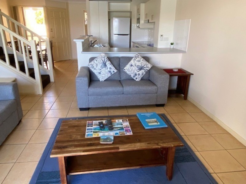 2-10 coolgardie street, Elanora QLD 4221
