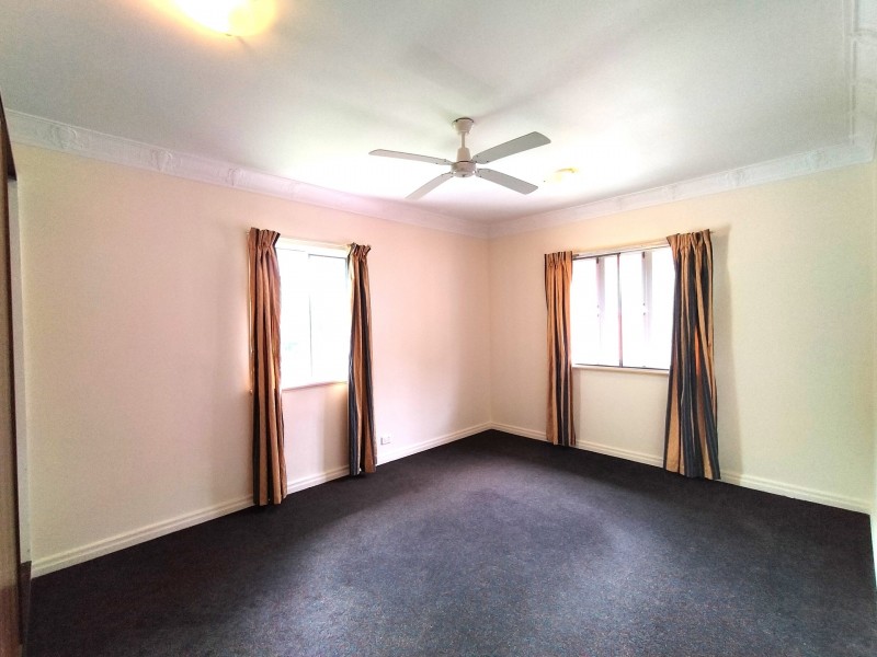 10 Jubilee Street, Greenslopes QLD 4120