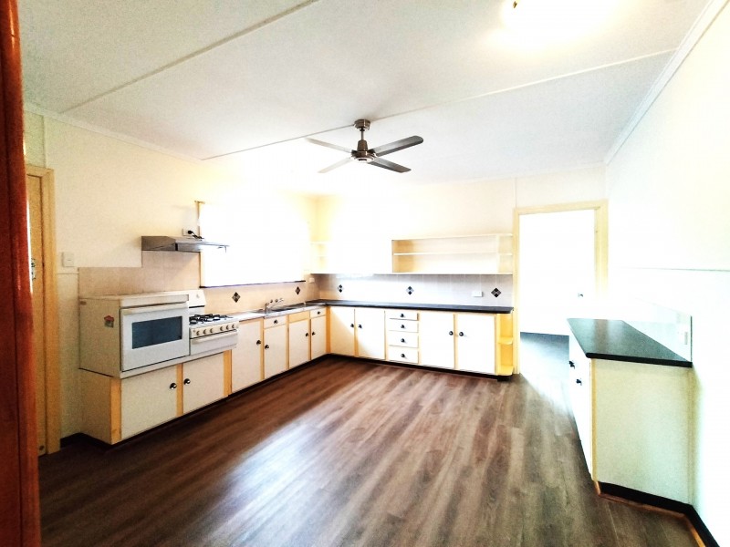 10 Jubilee Street, Greenslopes QLD 4120