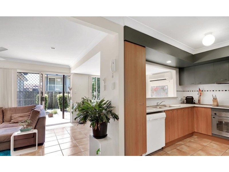 26 Buckingham Place, Eight Mile Plains QLD 4113