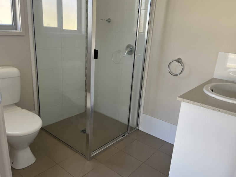 73 Centenary Dr Nth, Middlemount QLD 4746