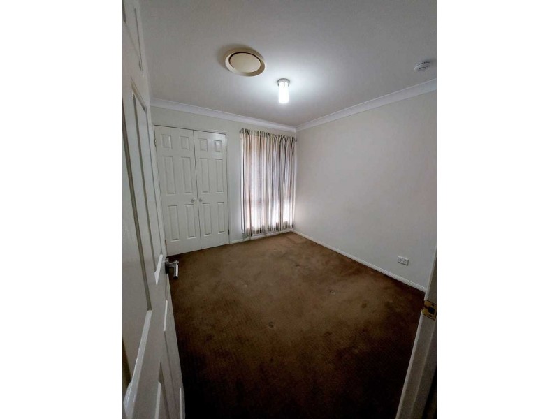 7 Queens Court, Forest Lake QLD 4078