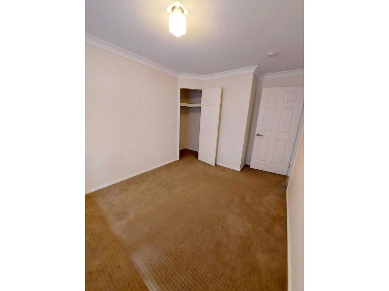 7 Queens Court, Forest Lake QLD 4078