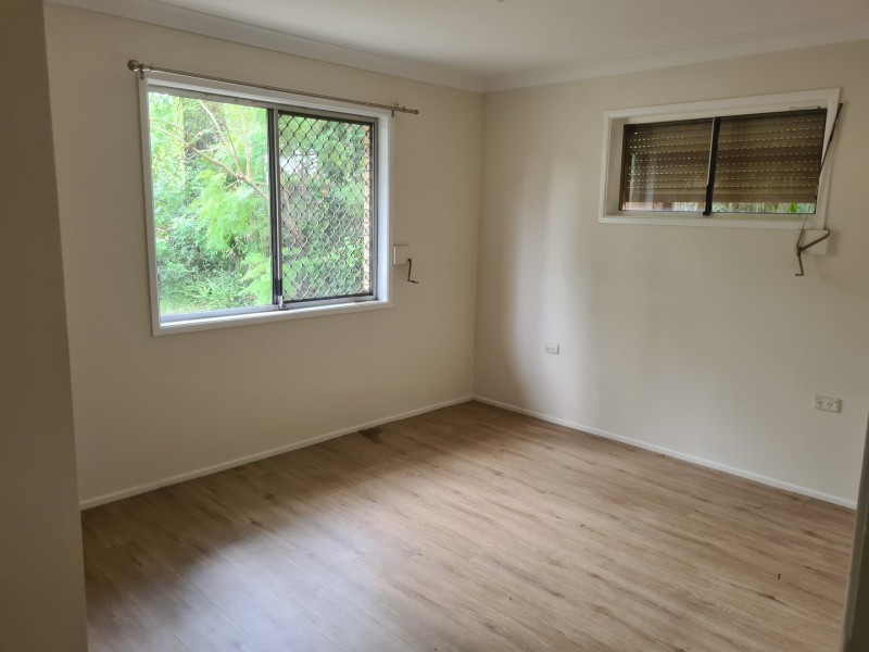 16 Green Road, Regents Park QLD 4118