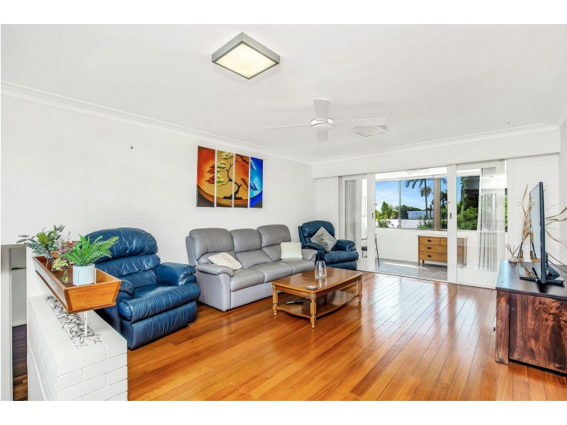 17 Heydon Street, Labrador QLD 4215
