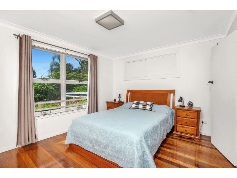 17 Heydon Street, Labrador QLD 4215