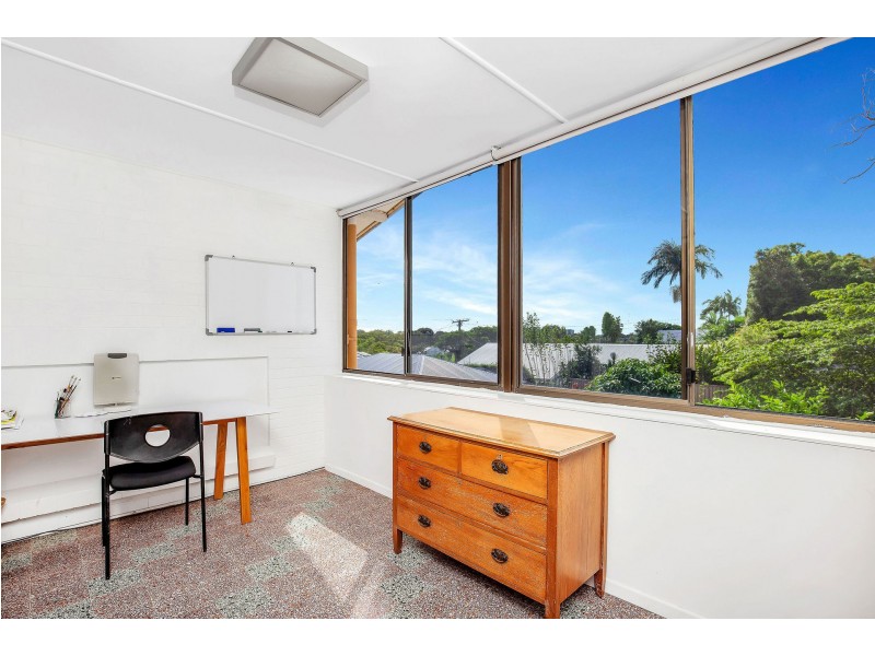 17 Heydon Street, Labrador QLD 4215