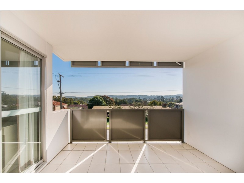 205/26 Macgroarty Street, Coopers Plains QLD 4108