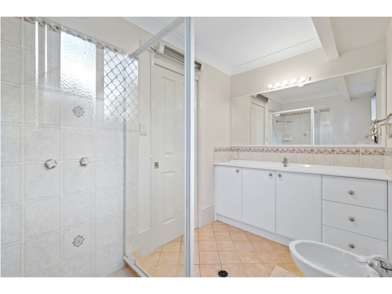 6 Forgione Court, Calamvale QLD 4116