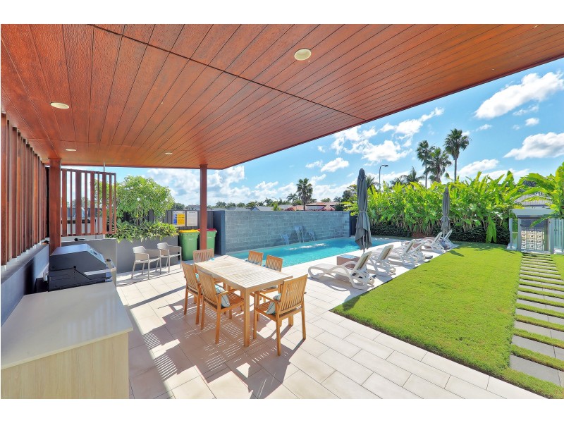 24/6 Park Cove Blvd, Hope Island QLD 4212