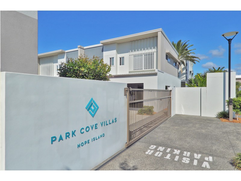 24/6 Park Cove Blvd, Hope Island QLD 4212