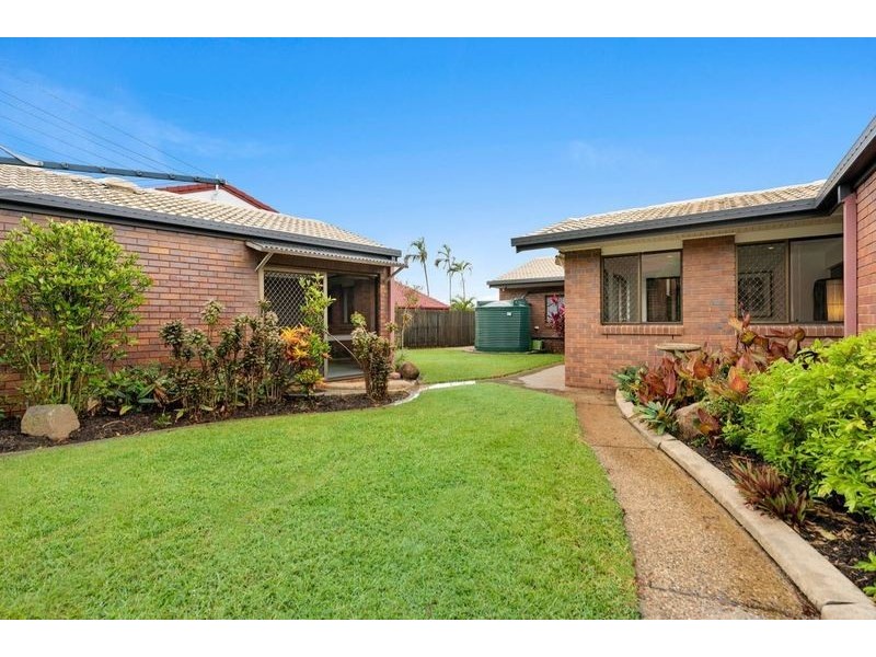 74 Bridgnorth Street, Carindale QLD 4152