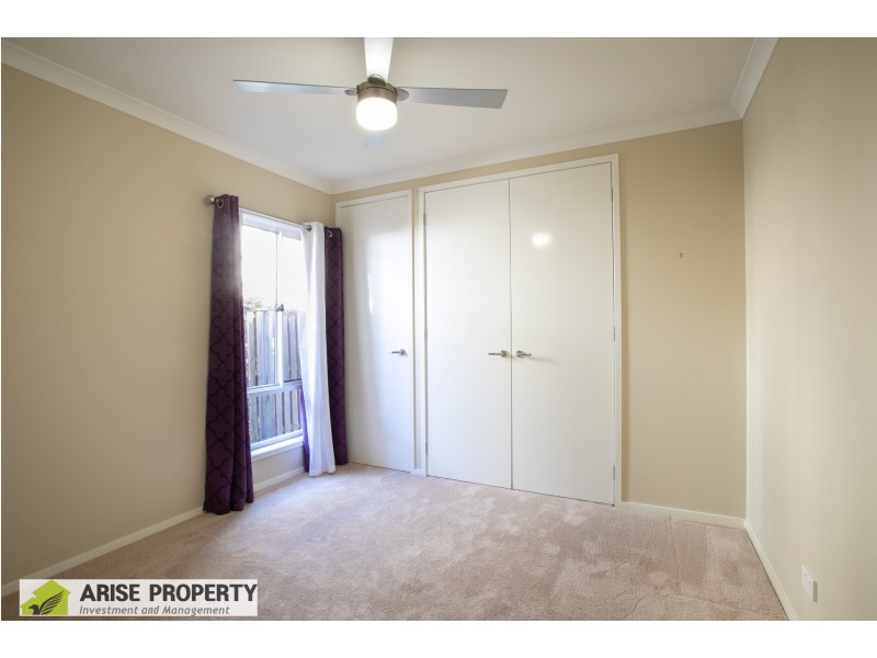 79 Skyview Avenue, Rochedale QLD 4123