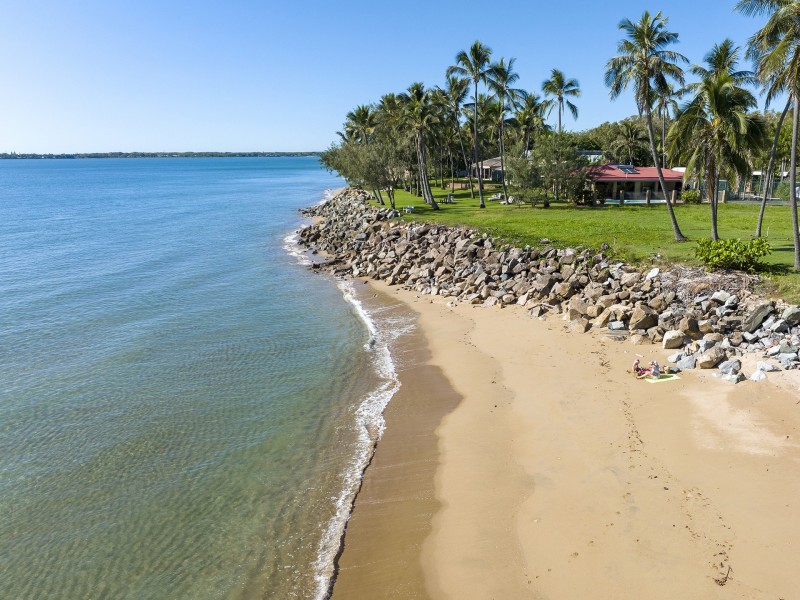 33/26 Bourke Street, Blacks Beach QLD 4740