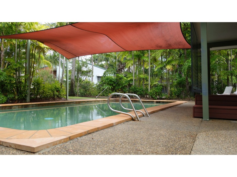 25/26 Bourke Street, Blacks Beach QLD 4740