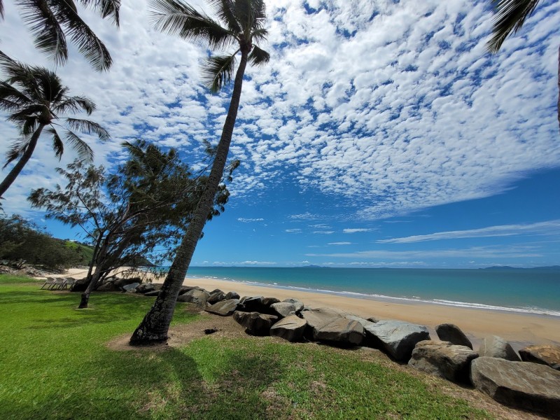 25/26 Bourke Street, Blacks Beach QLD 4740