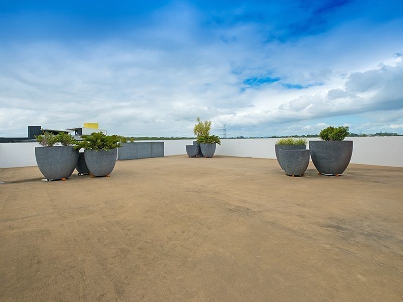 8/42 Slobodian Avenue, Eight Mile Plains QLD 4113