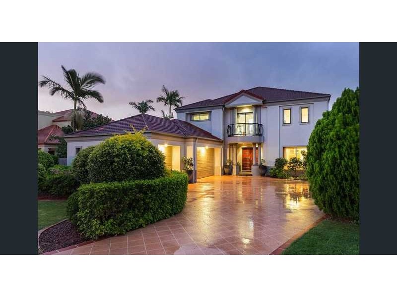 3115 Riverleigh Drive, Hope Island QLD 4212