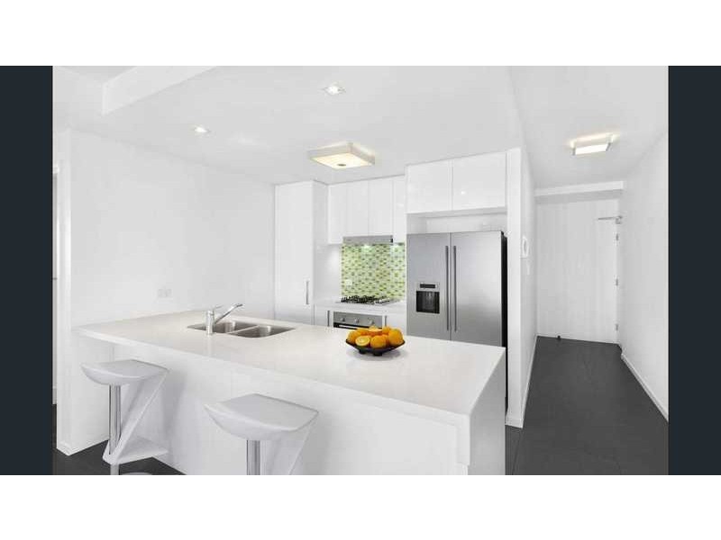 608/159 Logan road, Woolloongabba QLD 4102