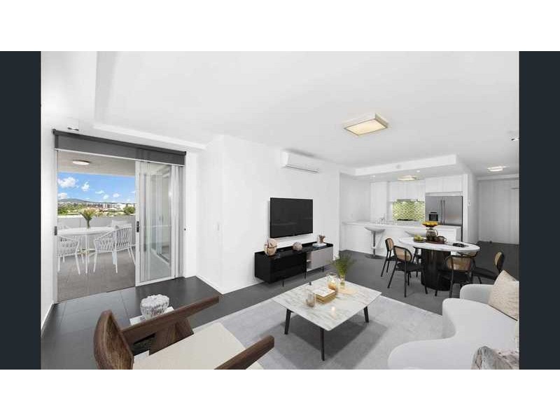 608/159 Logan road, Woolloongabba QLD 4102