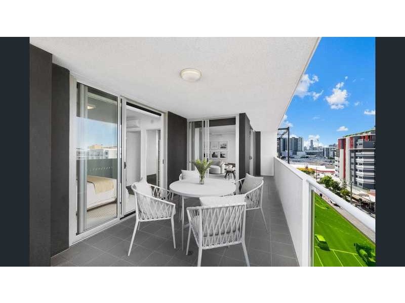 608/159 Logan road, Woolloongabba QLD 4102