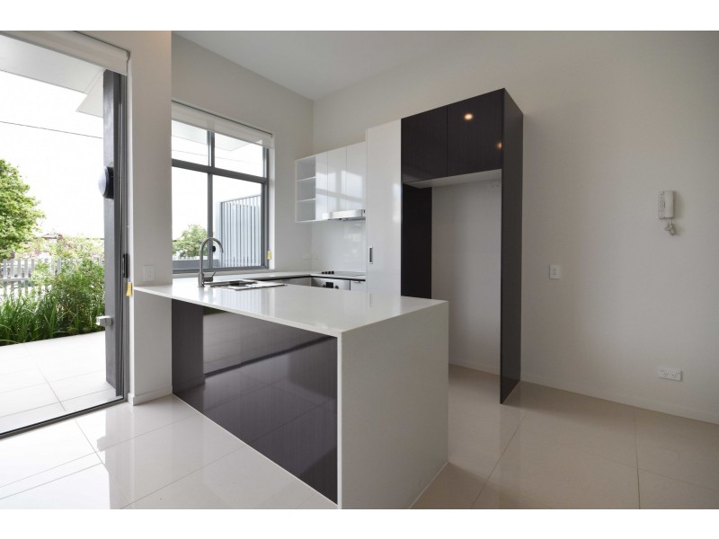 2/55 Princess St, Kangaroo Point QLD 4169