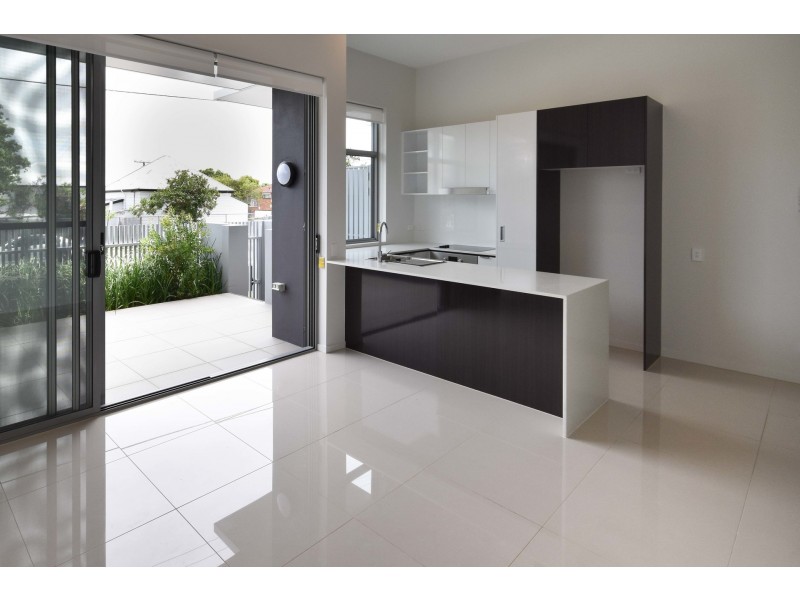 2/55 Princess St, Kangaroo Point QLD 4169