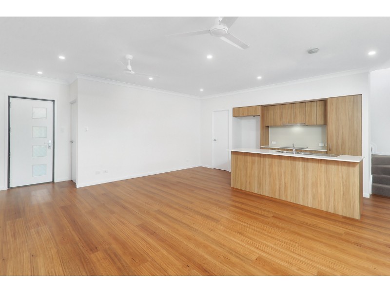 36 Avondale Crescent, Parkinson QLD 4115