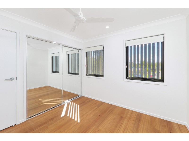 36 Avondale Crescent, Parkinson QLD 4115