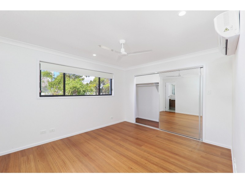 36 Avondale Crescent, Parkinson QLD 4115