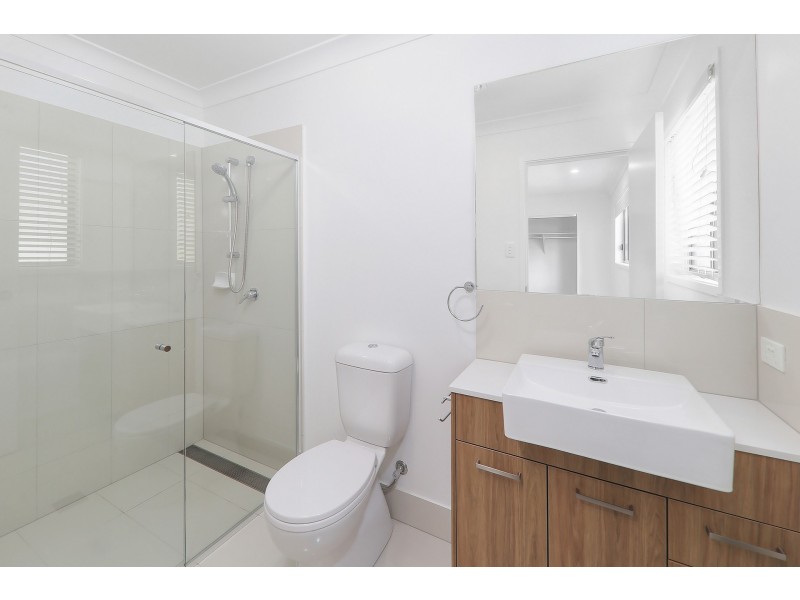 36 Avondale Crescent, Parkinson QLD 4115