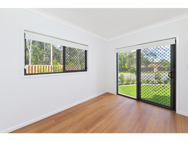 36 Avondale Crescent, Parkinson QLD 4115