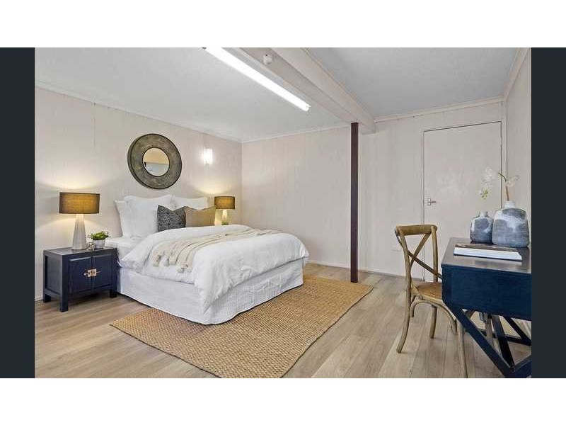 14 Dolphin Street, Macgregor QLD 4109