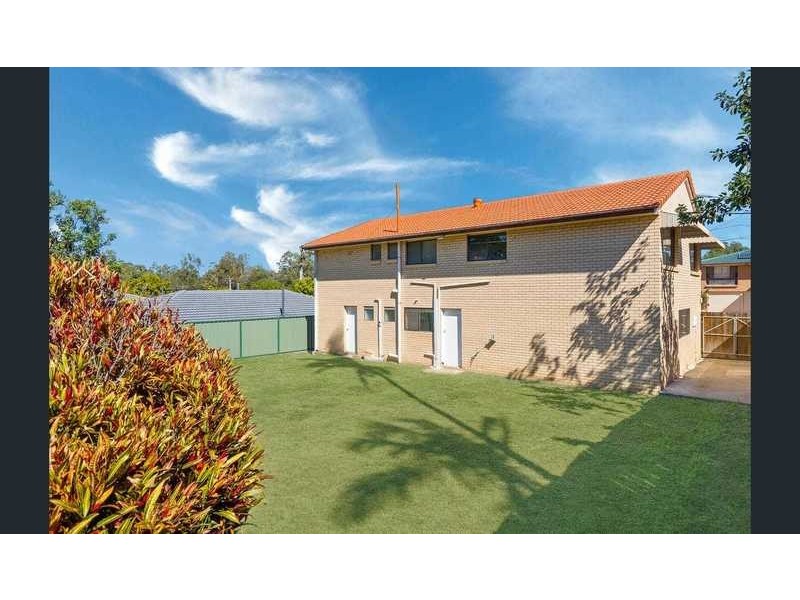 14 Dolphin Street, Macgregor QLD 4109