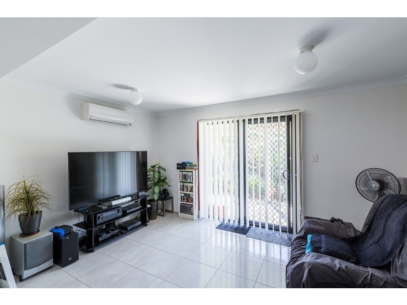 120 DUFFIELD, Kallangur QLD 4503