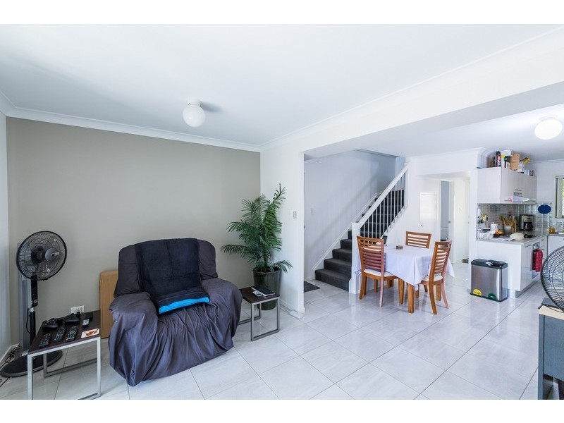120 DUFFIELD, Kallangur QLD 4503