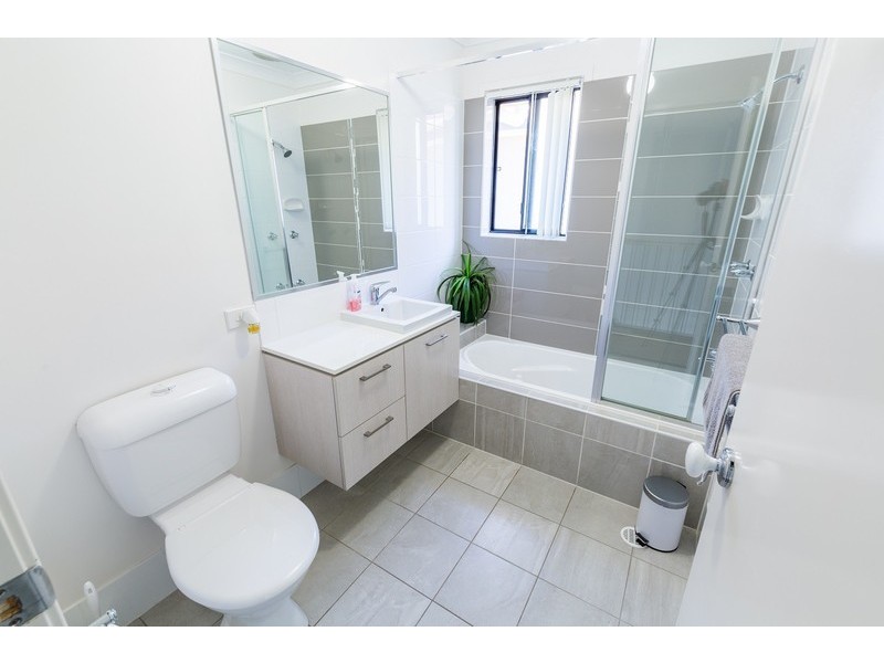 120 DUFFIELD, Kallangur QLD 4503