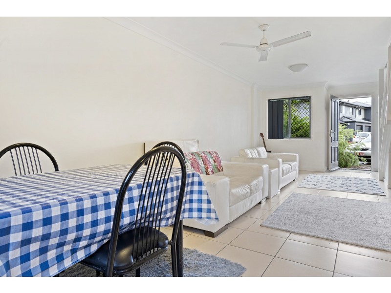 83/266 Henty Drive, Redbank Plains QLD 4301