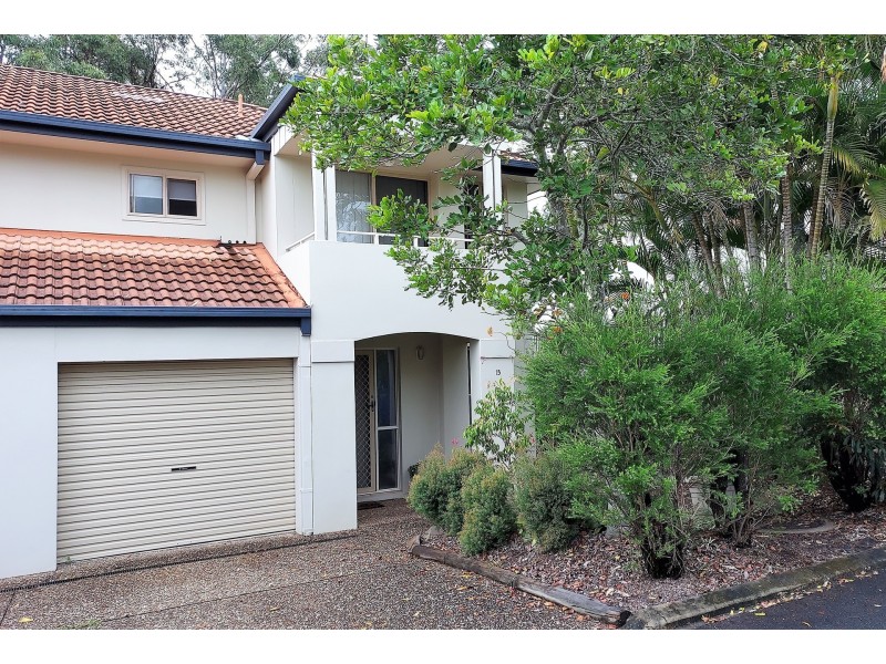 15/19 Harrow Place, Arundel QLD 4214