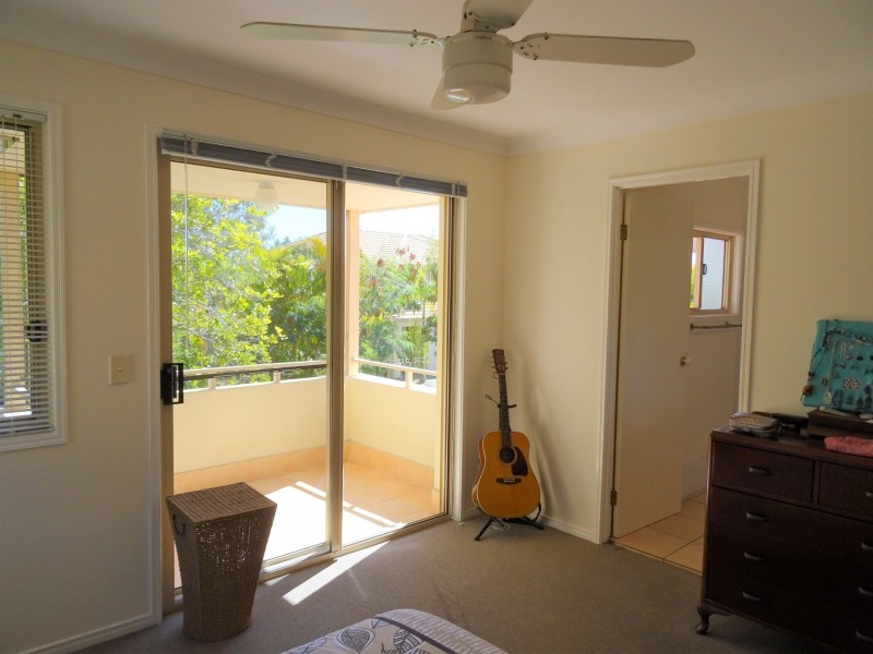 15/19 Harrow Place, Arundel QLD 4214