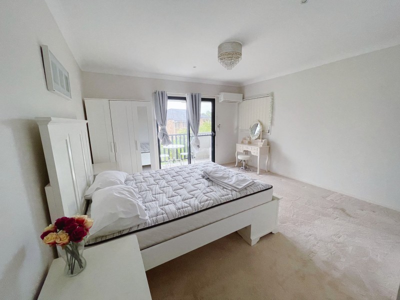 2/27 Lantau Crescent, Varsity Lakes QLD 4227