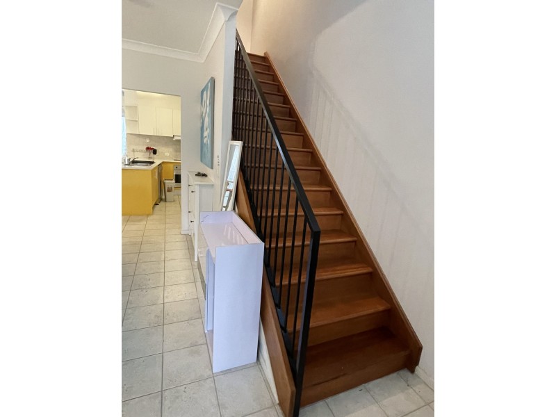 2/27 Lantau Crescent, Varsity Lakes QLD 4227