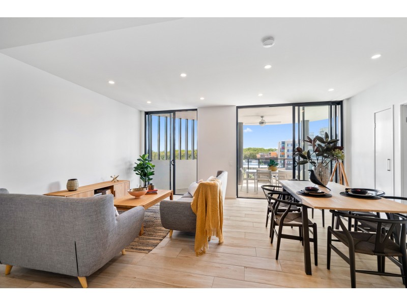 1501/2 Bright Place, Birtinya QLD 4575