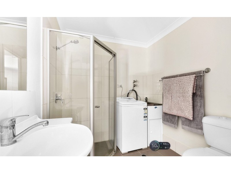 42/337 Spring Street, Kearneys Spring QLD 4350