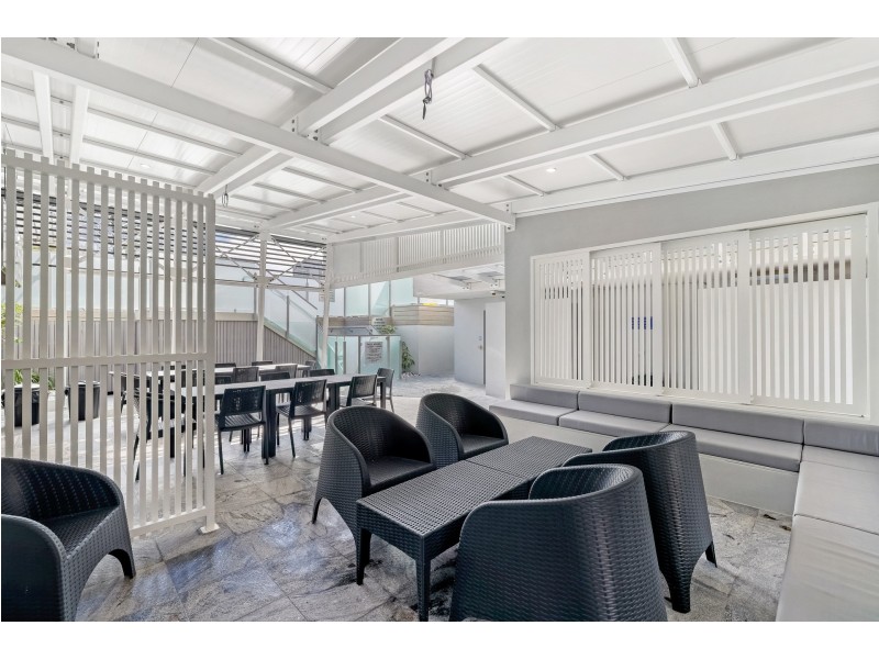 1301/5 Enderley ave, Surfers Paradise QLD 4217