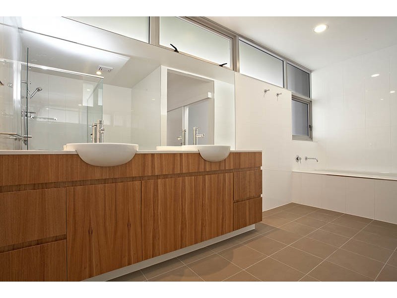 13w/28 Cordelia St, South Brisbane QLD 4101